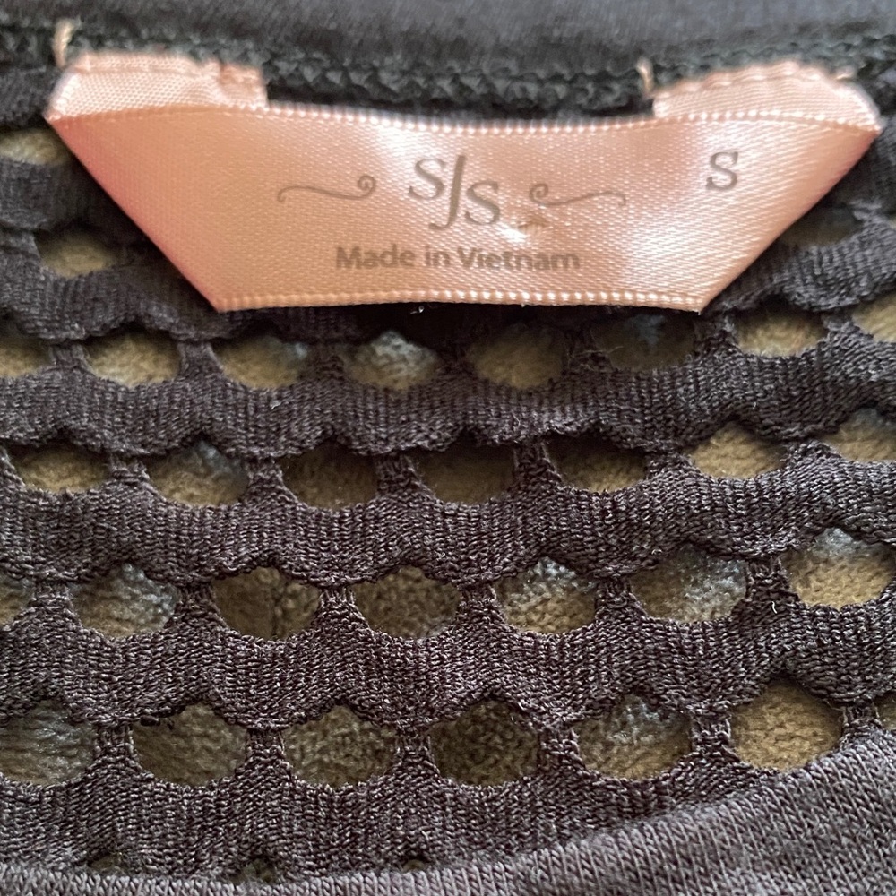 SJS • Black • Mesh • Short-Sleeve Top - Picture 3 of 4